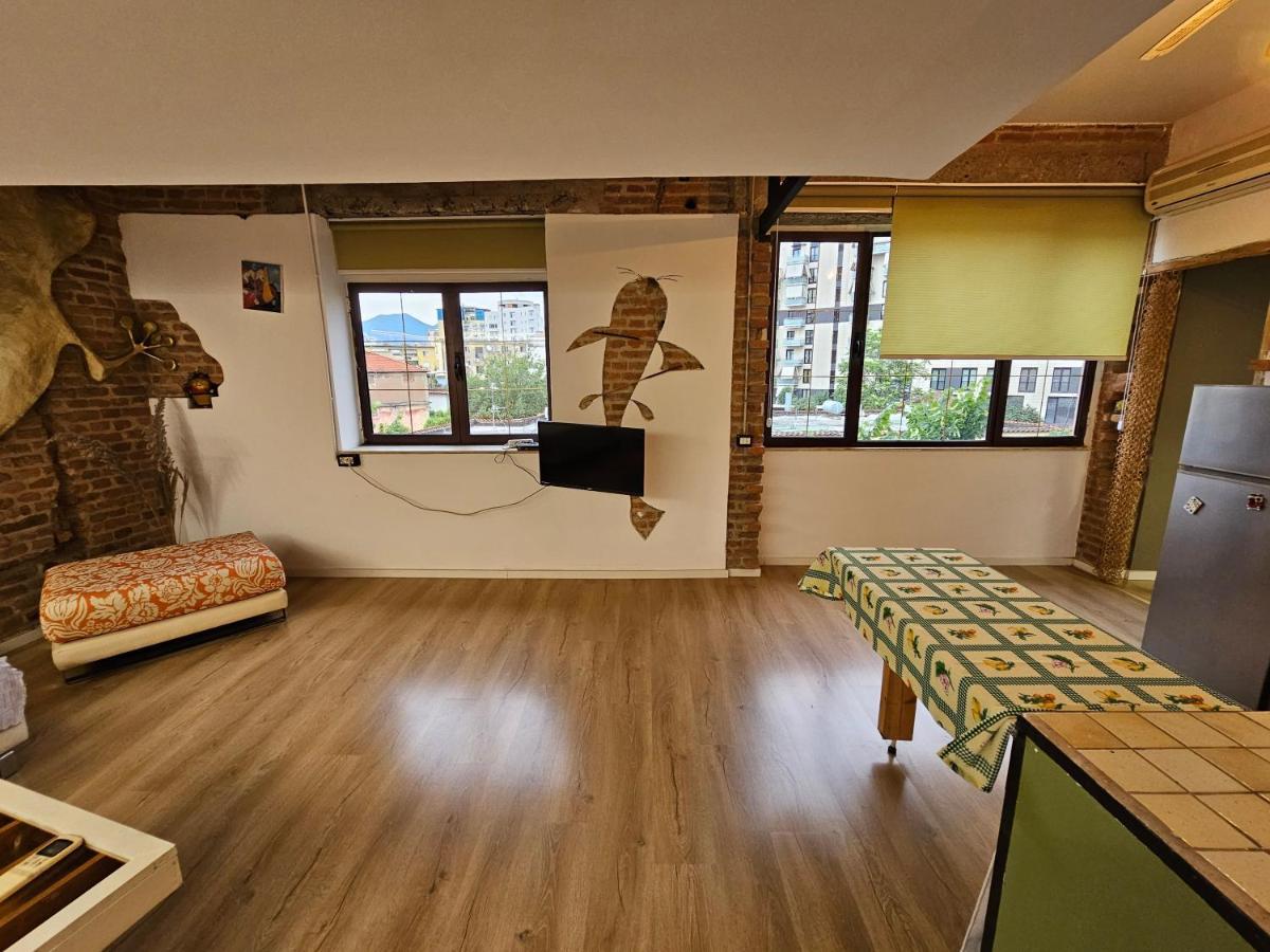 Yes Apartment