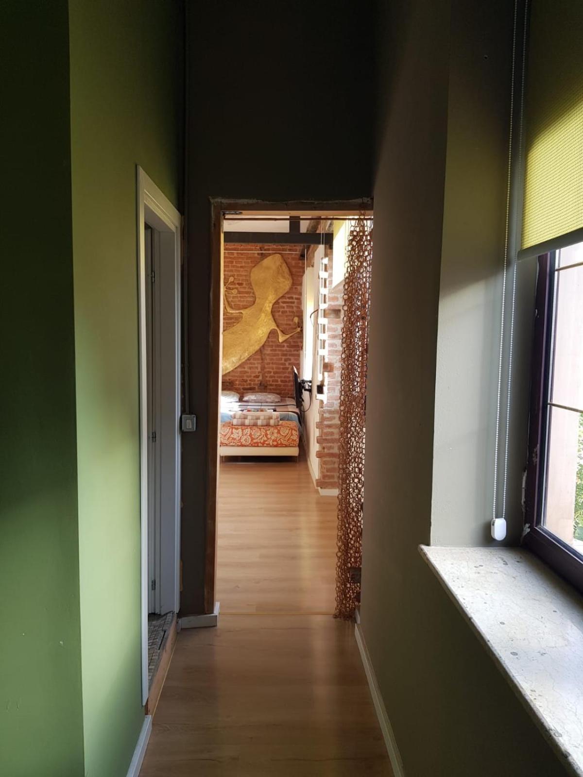 Yes Apartment *